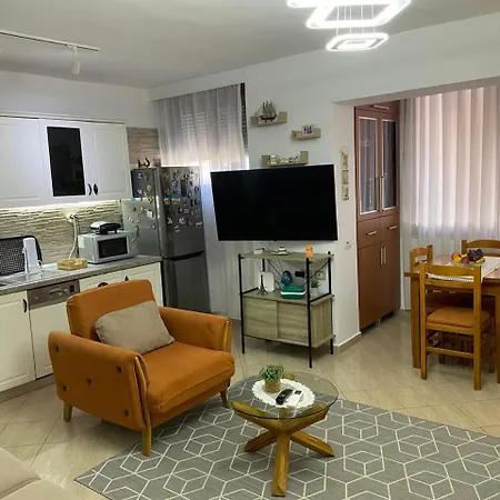 Appartement Tia Family Lelcaj *