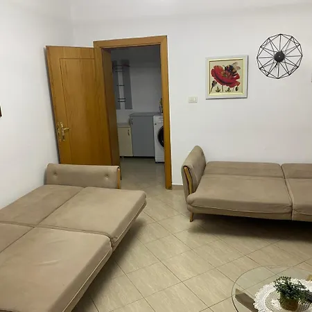 Appartement Tia Family Lelcaj Tirana